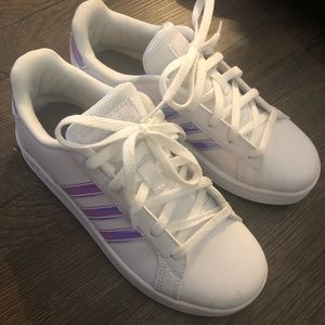 Girls’ Adidas Grand Court Sneakers